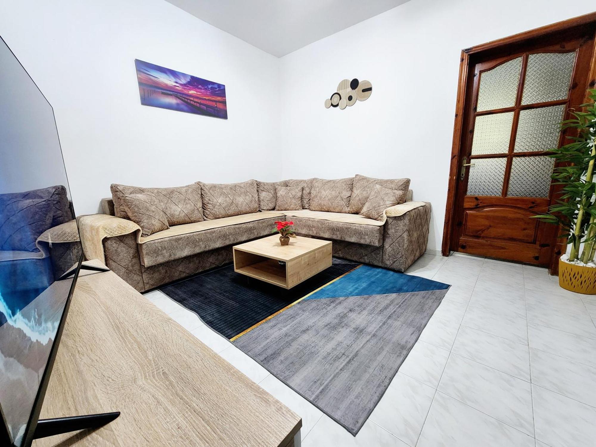 Eden Guesthouse Durrës Buitenkant foto